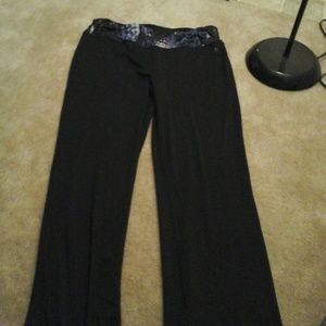 Danskin Now Yoga Style Black Workout Pants